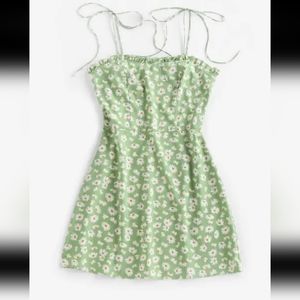 Mine daisy dress flower print light green